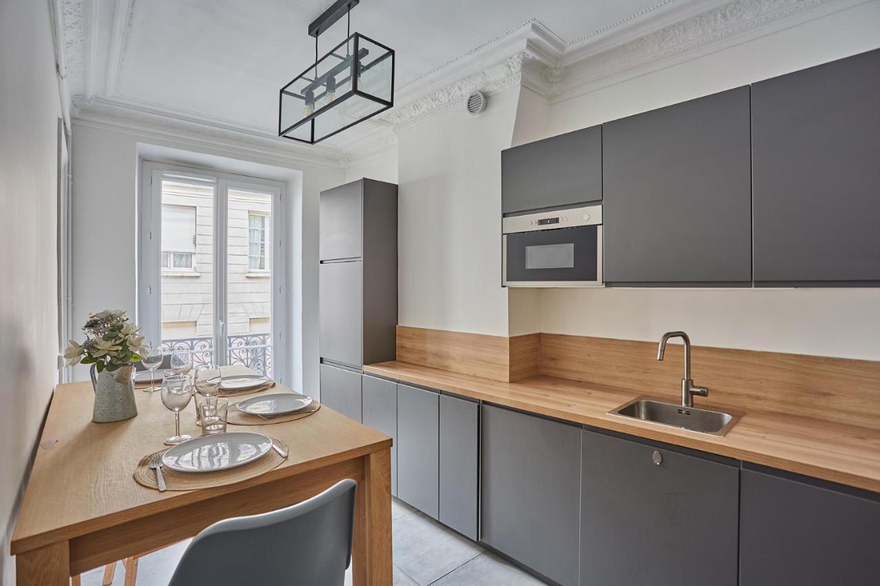 Apartment Beaubourg By Studio Prestige Parijs Buitenkant foto
