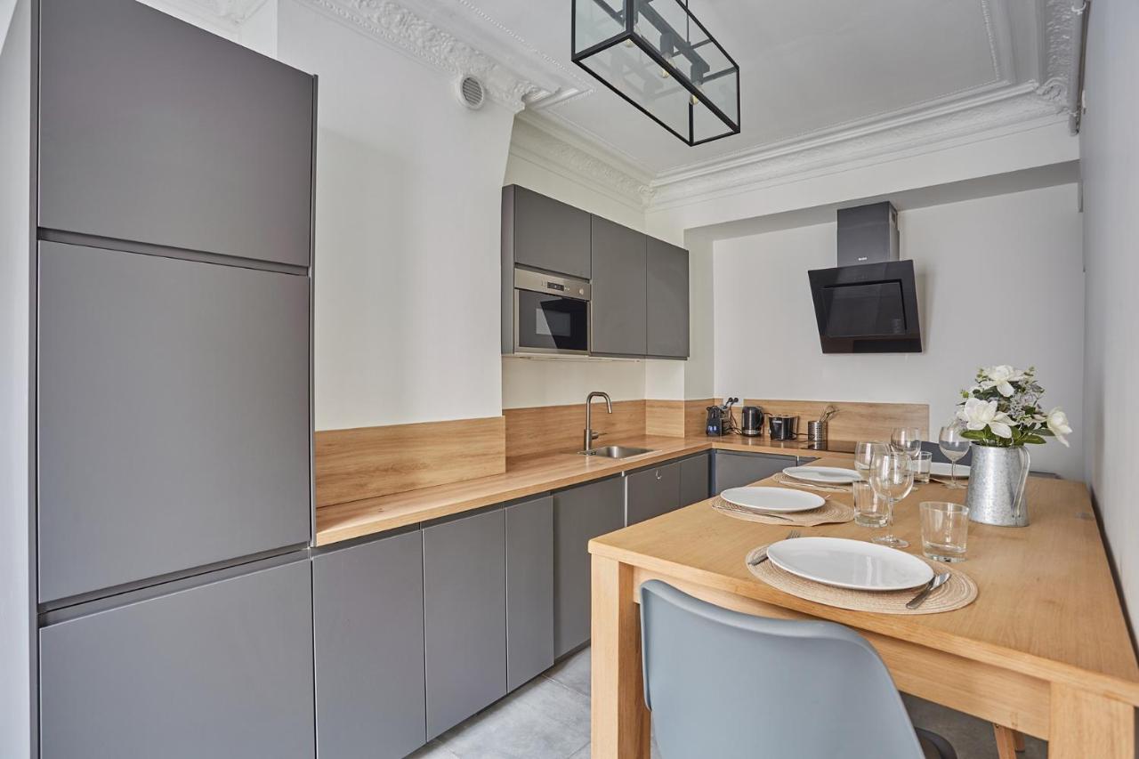 Apartment Beaubourg By Studio Prestige Parijs Buitenkant foto